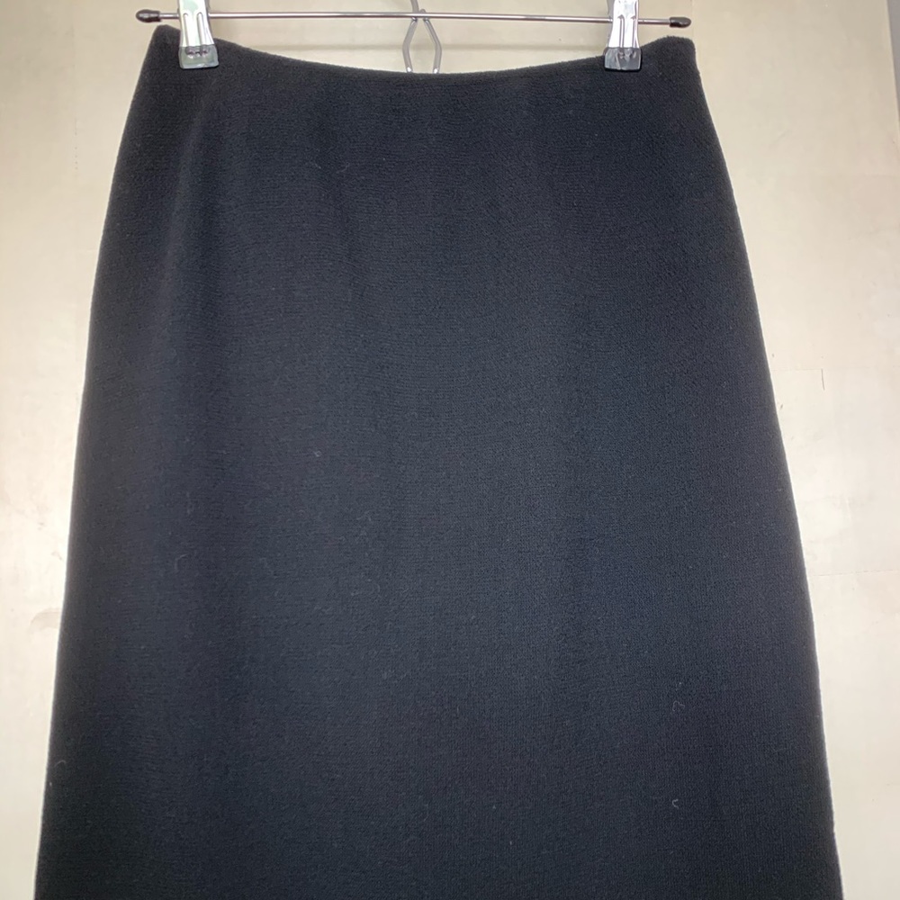 Black wool straight skirt